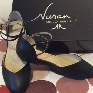 Black Leather Evening Flats by Angela Nuran sz 8.5
